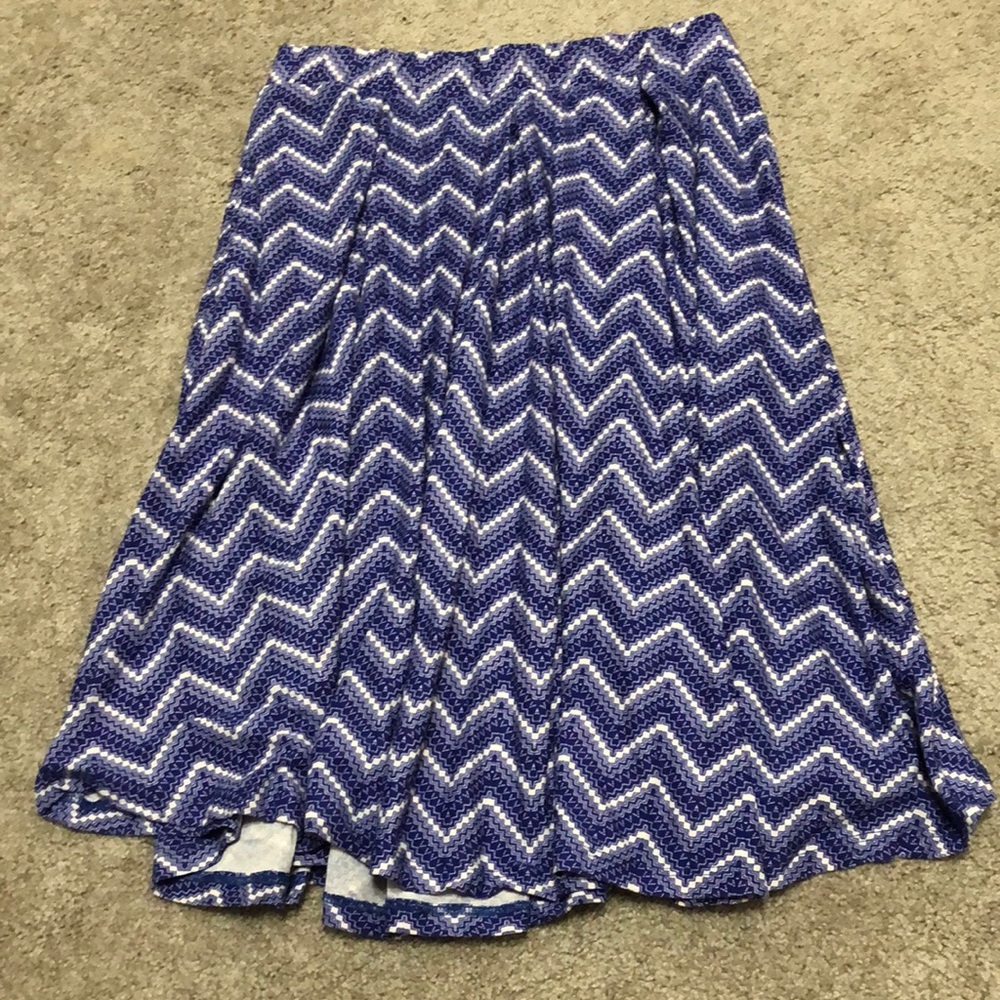 Purple and white large Lularoe madison